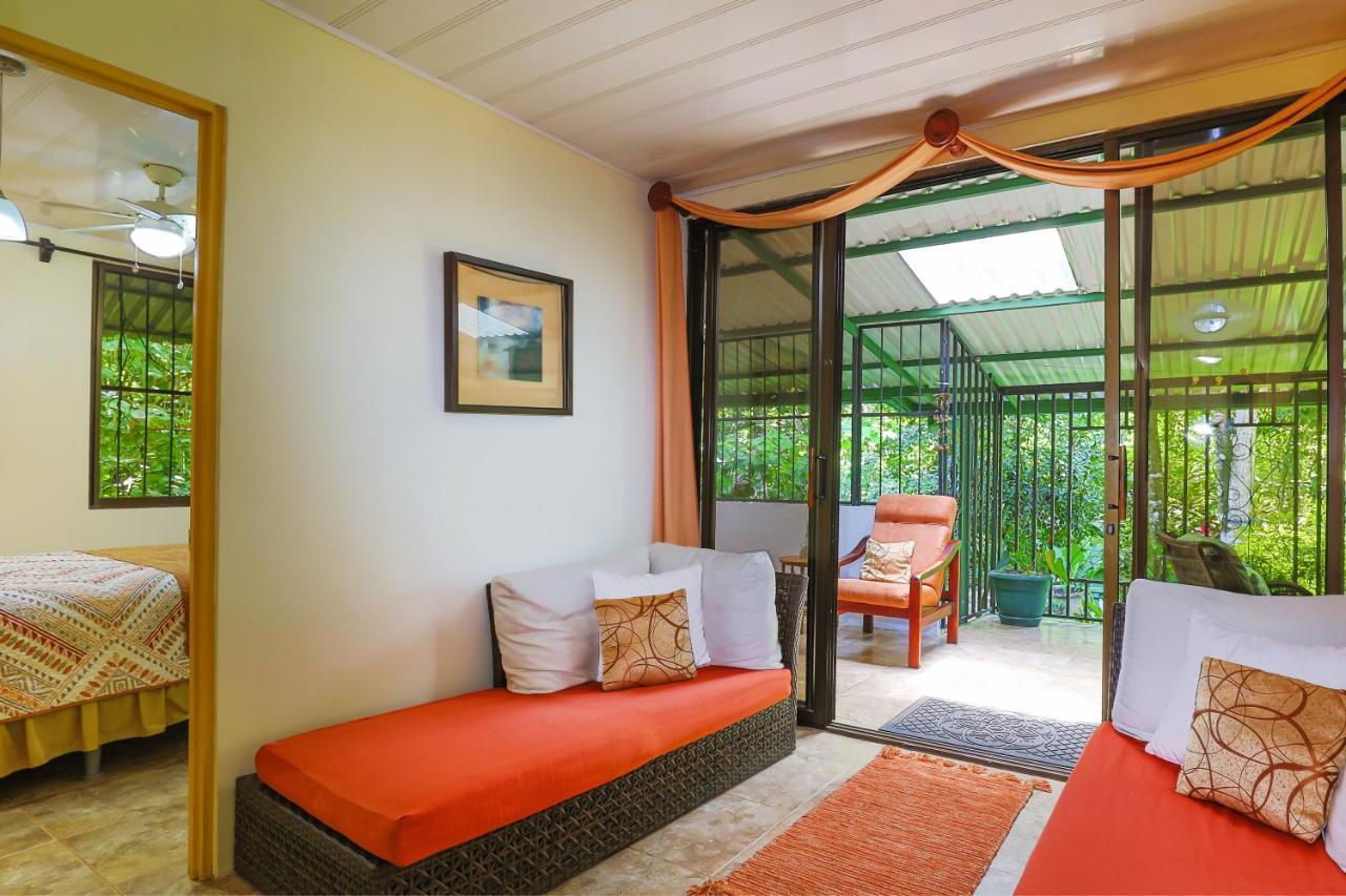 Jungle Creek Aparthotel Manuel Antonio Bagian luar foto