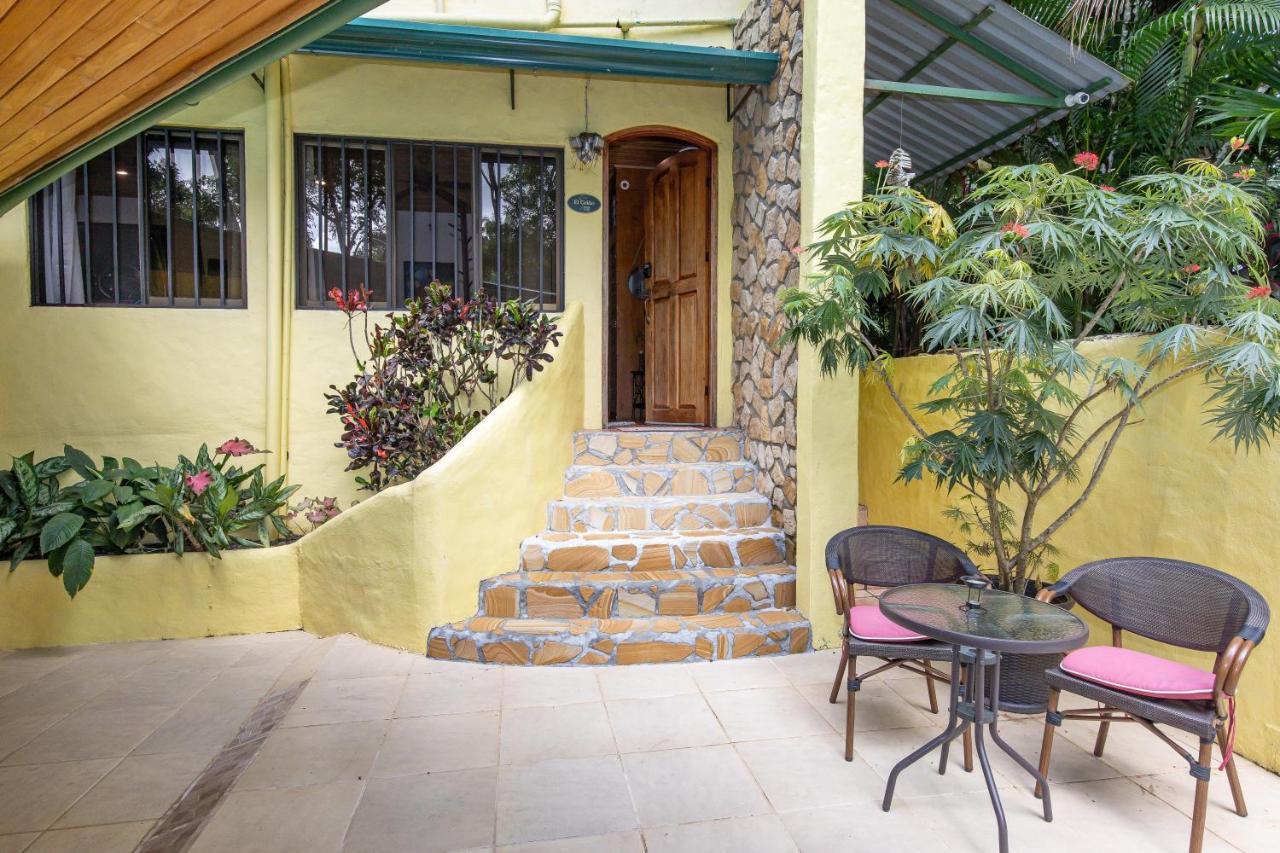 Jungle Creek Aparthotel Manuel Antonio Bagian luar foto