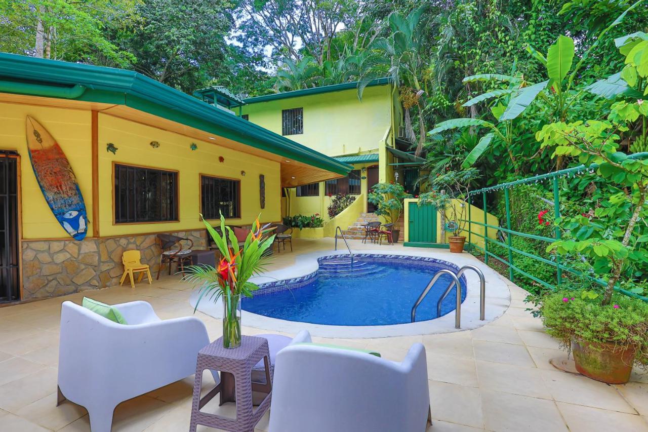 Jungle Creek Aparthotel Manuel Antonio Bagian luar foto