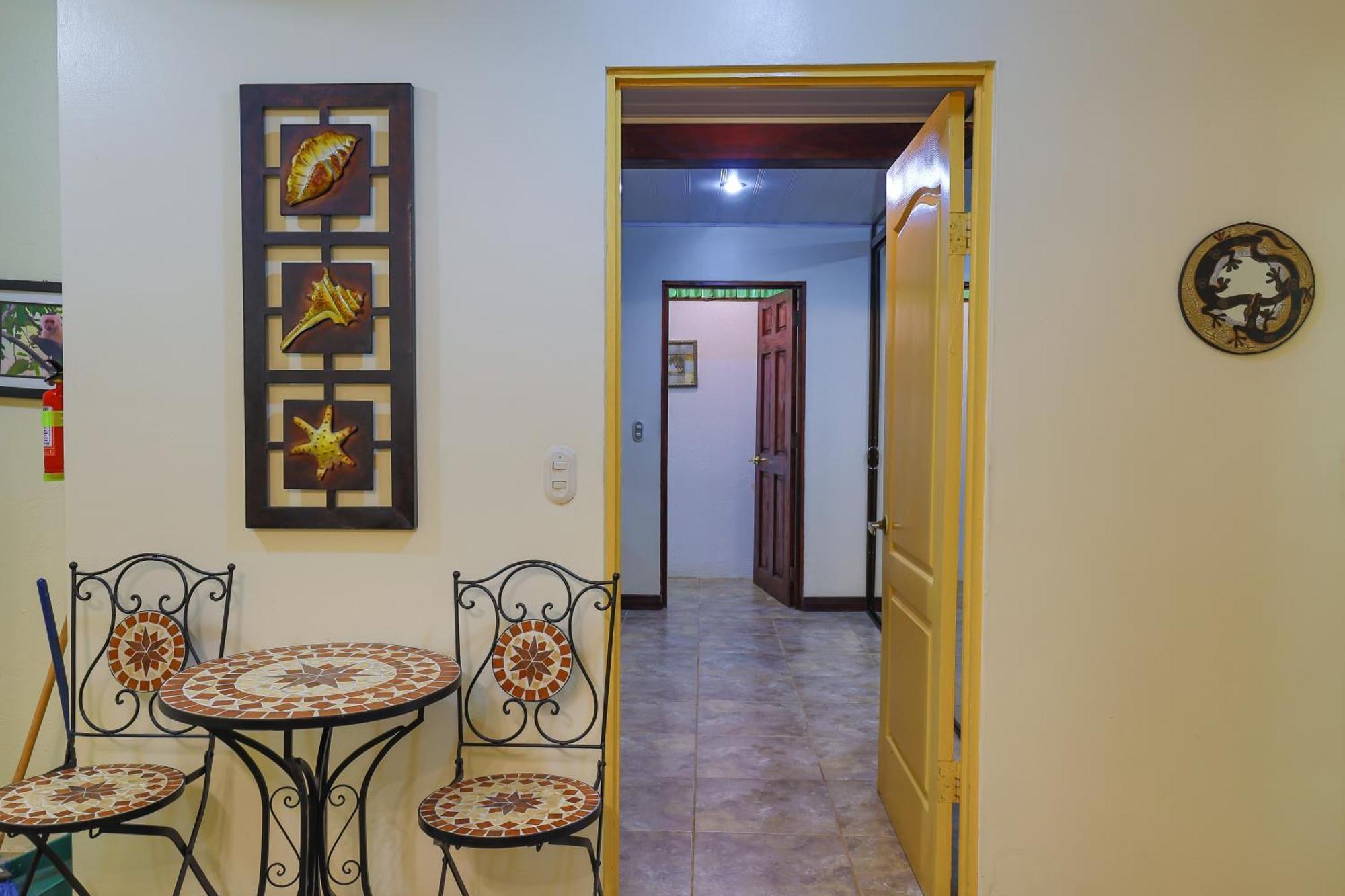Jungle Creek Aparthotel Manuel Antonio Ruang foto