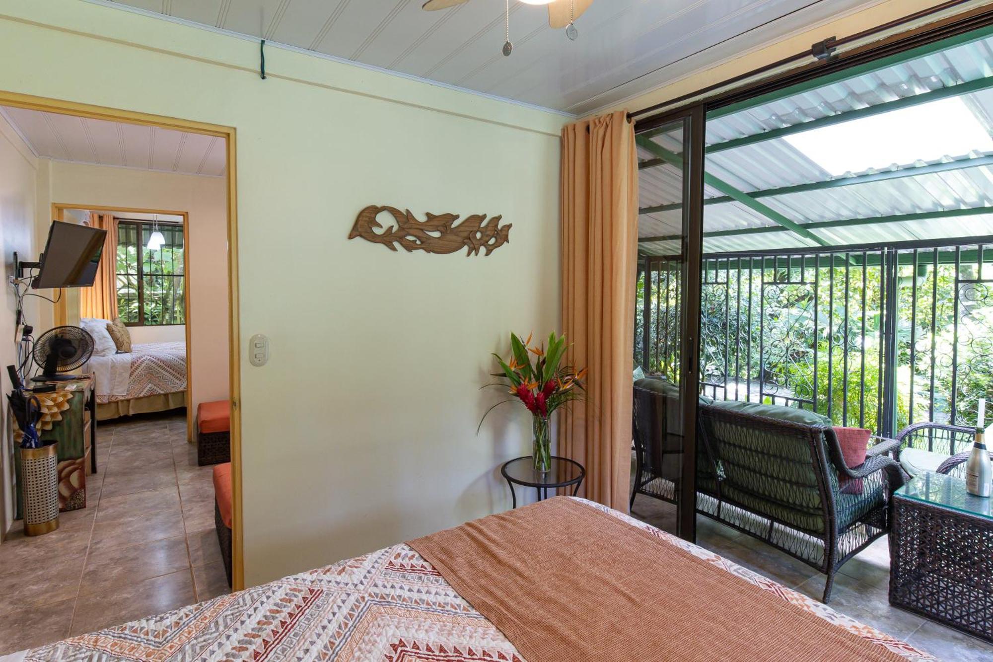 Jungle Creek Aparthotel Manuel Antonio Ruang foto