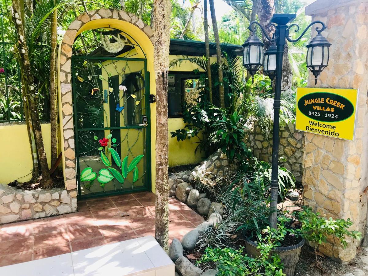 Jungle Creek Aparthotel Manuel Antonio Bagian luar foto